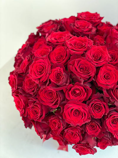 LA ATELIER SINGAPORE PTE LTD | 100 Rouge Roses